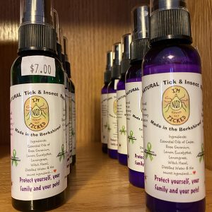 All-Natural Tick & Bug Repellent Spray – 2 Oz.