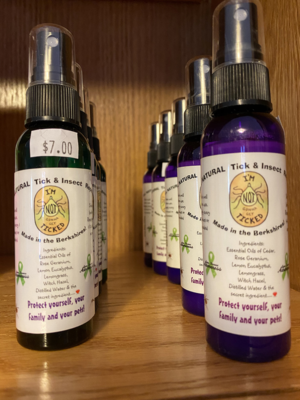 Tick And Bug Spray, Tick And Bug Repellent, All Natural Tick And Bug Spray, All Natural Tick And Bug Repellent